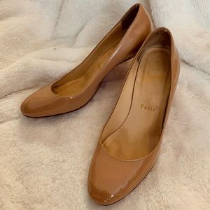 Preloved Christian Louboutin Pumps✨